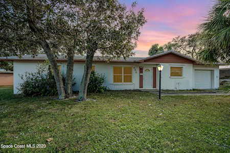 645 Anita Drive Melbourne, FL 32935