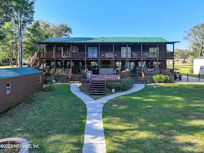 432 Branscomb RD Green Cove Springs, FL 32043