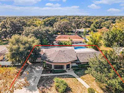 9714 Commodore Dr Seffner, FL 33584