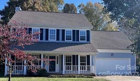 9213 Hanworth Trace Dr Charlotte, NC 28277