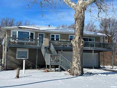 14535 N River Beach Rd Chillicothe, IL 61523