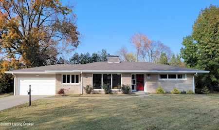 3010 Meadowview Cir Louisville, KY 40220