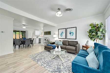 6808 Hanover LN Austin, TX 78723