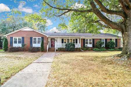 400 Bartell Dr Chesapeake, VA 23322