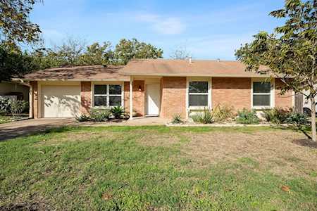 406 Thistlewood DR Austin, TX 78745