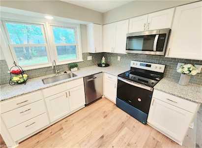 8038 Camellia Rd Norfolk, VA 23518