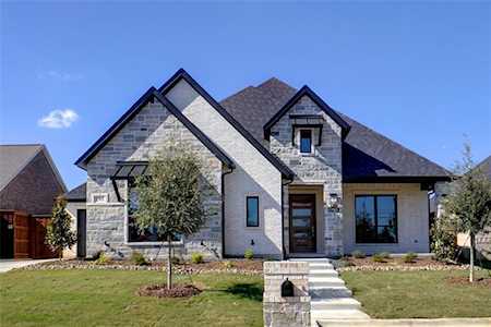 7313 Smithfield Road North Richland Hills, TX 76182