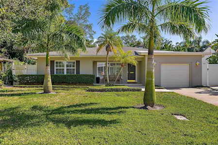 291 Catalan Blvd NE St. Petersburg, FL 33704