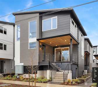 7162 44th Ave S Seattle, WA 98118