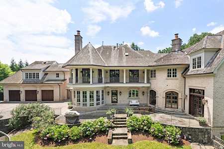 7686 Ballestrade Ct Mclean, VA 22102
