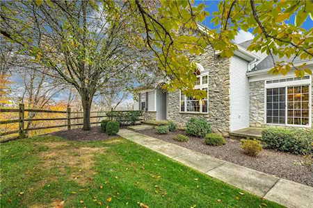 1865 Caryn Dr Hellertown, PA 18055