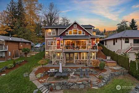 18900 Sulfer Springs Rd Mount Vernon, WA 98274