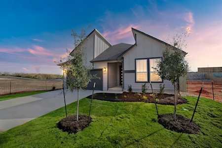 9413 Gladsome PATH Manor, TX 78653