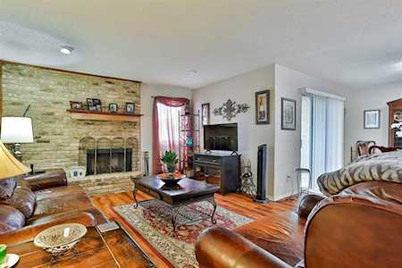 207 E Harwood Road #9 Euless, TX 76039