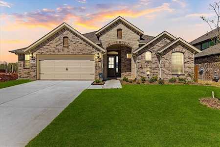 691 Majestic Oak Lane Waxahachie, TX 75165