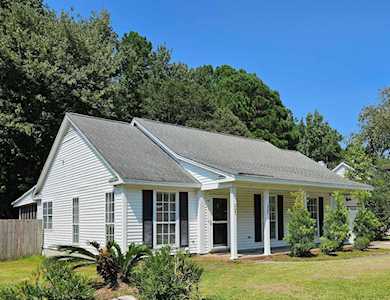 401 Salterton Street Summerville, SC 29485