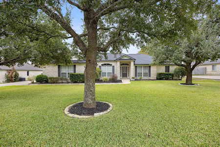 140 Silk Tree LN Round Rock, TX 78664