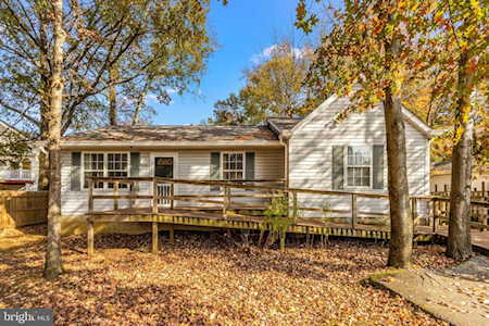 3335 Thomas Point Rd Annapolis, MD 21403