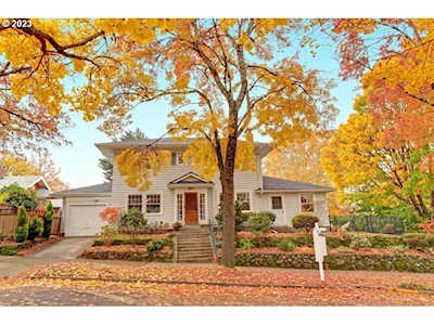 4034 NE Royal CT Portland, OR 97232
