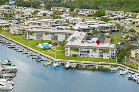 5157 Silent LOOP #102 New Port Richey, FL 34652