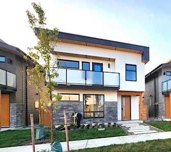 4732 Spruce Way Tsawwassen, BC V4M 0A8