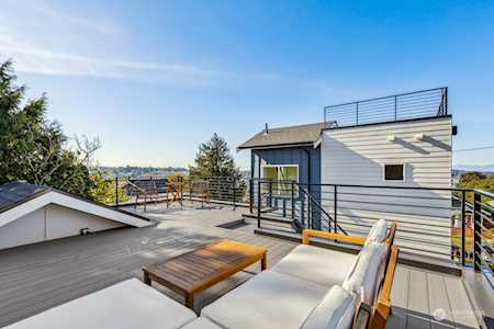 4220 Greenwood Ave N #C Seattle, WA 98103
