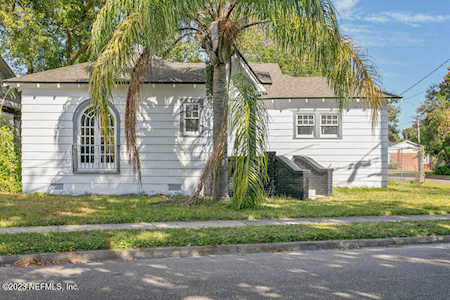 2963 Remington ST Jacksonville, FL 32205