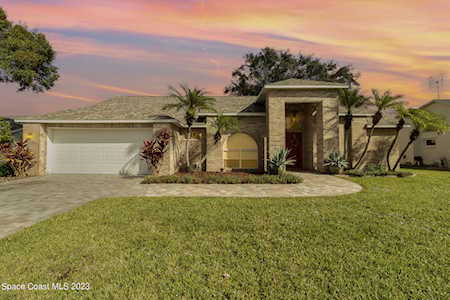 902 Hunters Creek Drive Melbourne, FL 32904