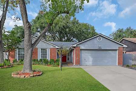 13306 Raven Roost Dr Cypress, TX 77429