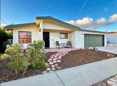 2452 Melbourne Dr San Diego, CA 92123