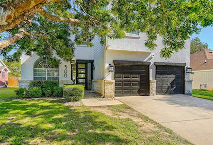 300 Bastian LN Georgetown, TX 78626