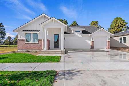 635 N Hiltonhead Way Eagle, ID 83616