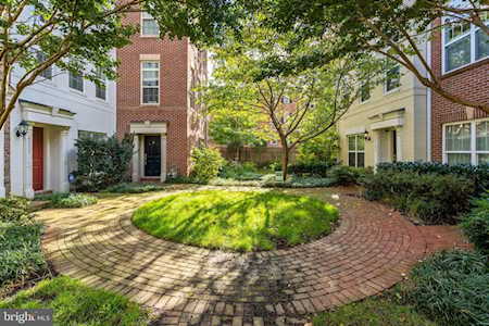 4305 4th Ct N Arlington, VA 22203