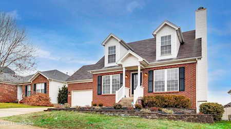10727 Vine Hill Dr Louisville, KY 40299