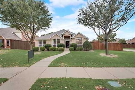 7489 Ravenhill Drive Frisco, TX 75035