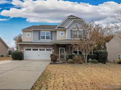 129 Sugar Magnolia Dr Mooresville, NC 28115