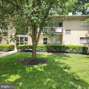 7728 Donnybrook Ct #103 Annandale, VA 22003