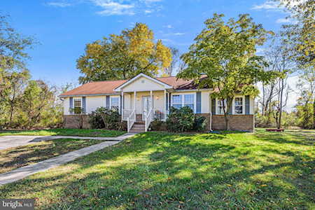 1933 Poplar Ridge Rd Pasadena, MD 21122