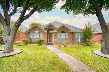 11505 Clover Knoll Drive Frisco, TX 75035