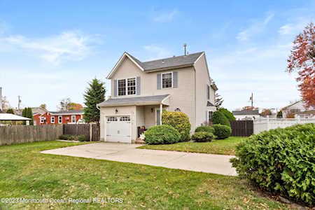 125 Shoreland Terrace North Middletown, NJ 07748