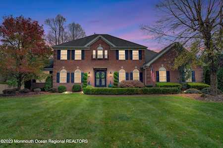 11 Monterey Ct Jackson, NJ 08527