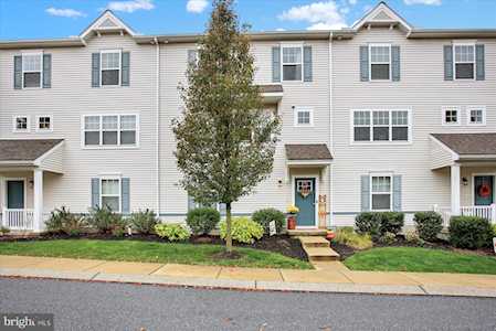 327 Cabot Circle Willow Street, PA 17584