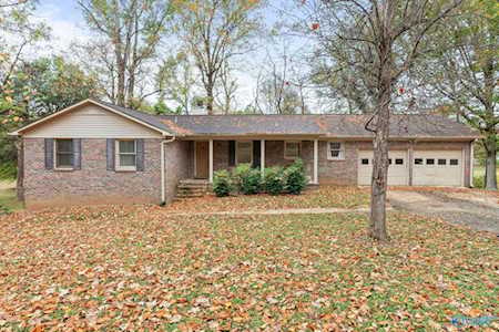106 NW Matt Phillips Road Huntsville, AL 35806
