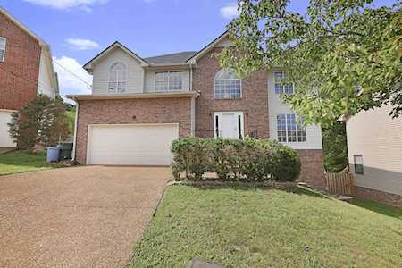 1112 Holt Hills Pl Nashville, TN 37211