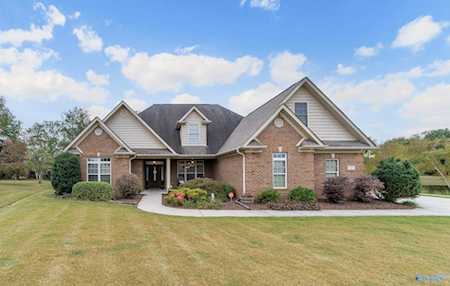 138 Davis Downs Road Meridianville, AL 35759