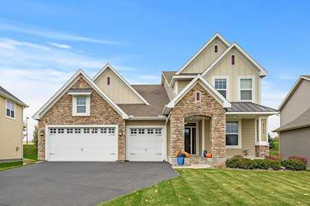 4596 Bailey Lake Circle Woodbury, MN 55129