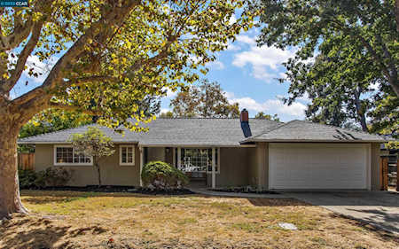 125 Luella Dr Pleasant Hill, CA 94523