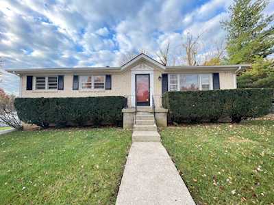 1736 benwood drive Dr Lexington, KY 40505