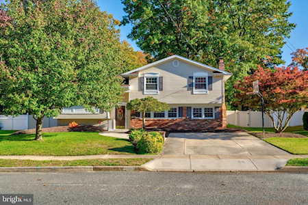 1003 Standish Dr Turnersville, NJ 08012