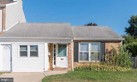 6233 Patrick Henry Ct Bensalem, PA 19020